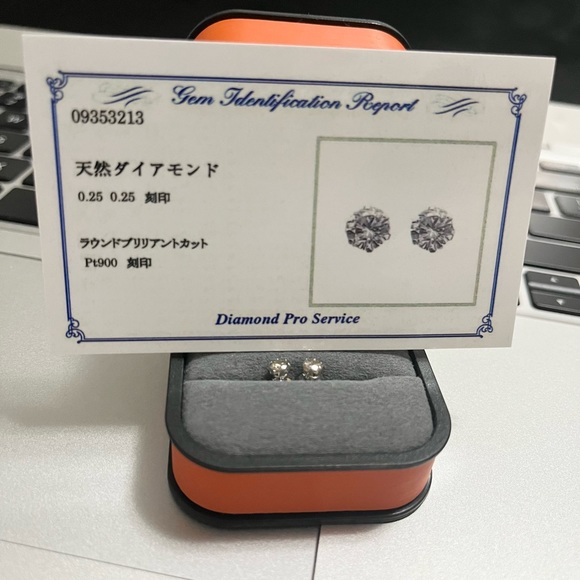 0.50ct total natural diamond earrings Certificate provided - Picture 4 of 5